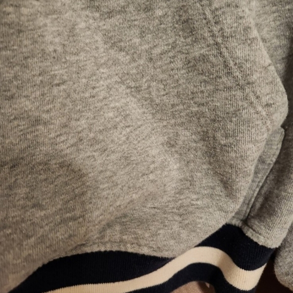 Walt Disney World Medium Mickey Mouse Hoodie Sweatshirt Parks - Picture 2 of 6